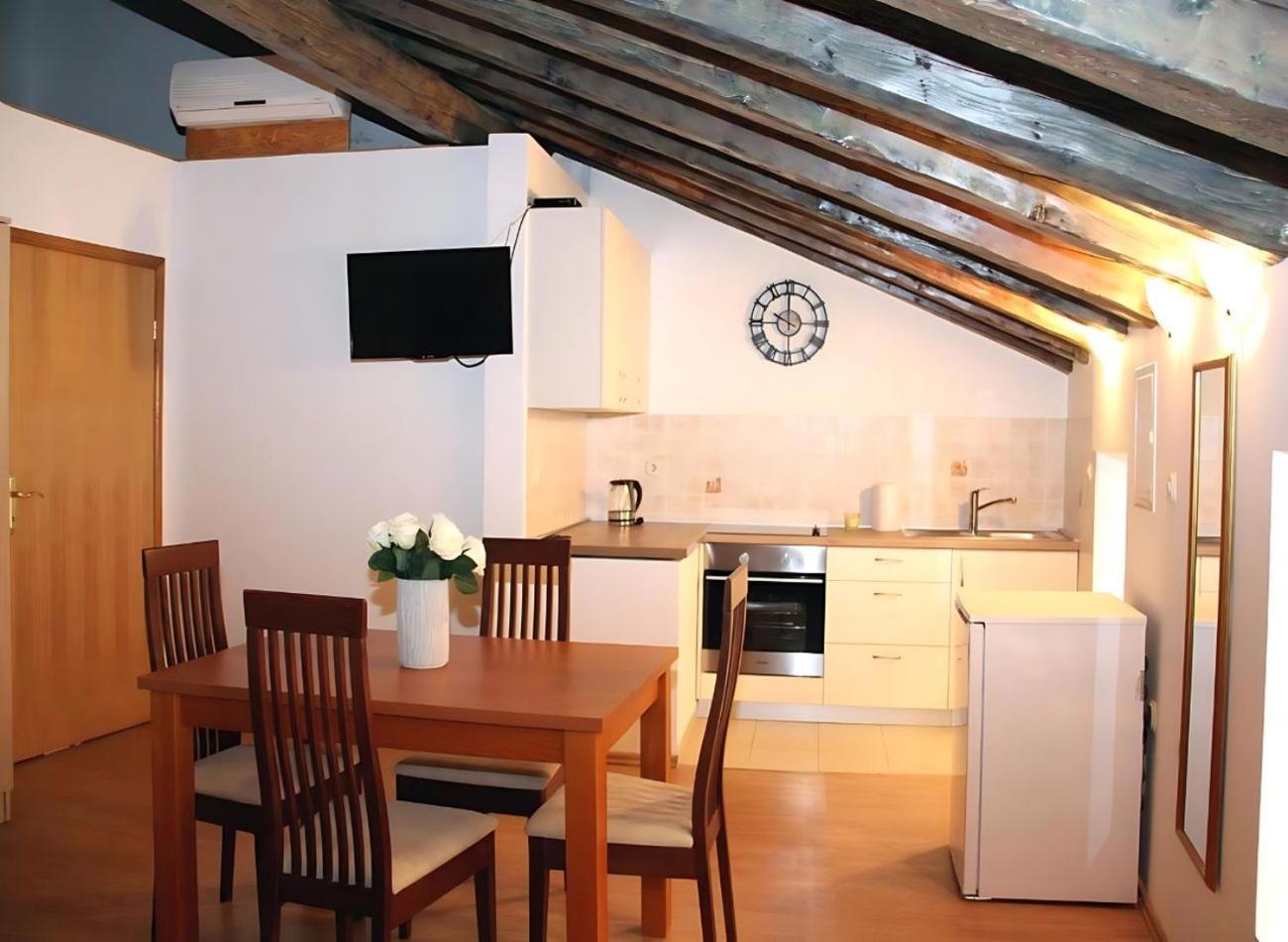 Sunny Rooms And Suites Sibenik Luaran gambar
