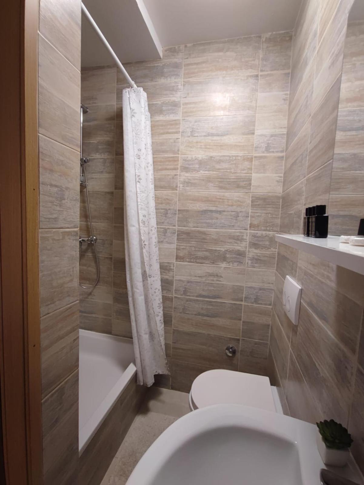Sunny Rooms And Suites Sibenik Luaran gambar